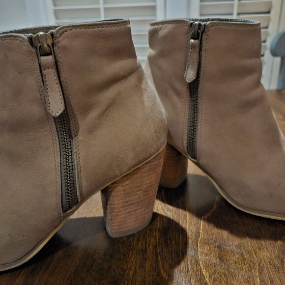 Tan leather boots size 8 - Picture 3 of 6